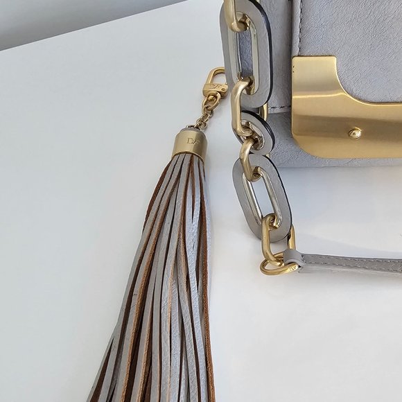 DIANE VON FURSTENBERG HARPER MINI CINZA SHOULDER BAG! - Picture 2 of 16